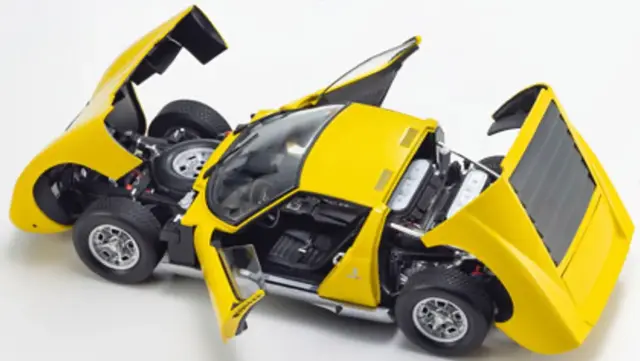 京商1/18 ランボルギーニミウラSV 　ミニカー 3億円が無理なら2万円の「ミウラ」で！ 京商の1/18スケール