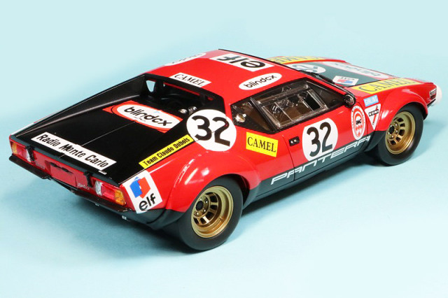 京商 1/18 デ トマソ パンテーラ LM 1972 No.32 KS08855B 