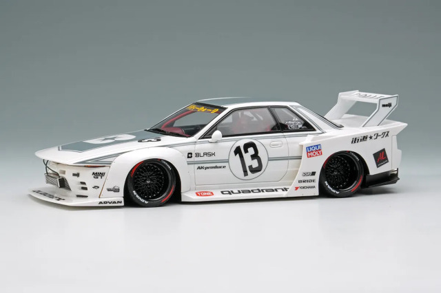[予約] アイドロン 1/43 LB-KAIDO WORKS ニッサン スカライン GT-R R32 東京オートサロン2025 ホワイト / グレーストライプ　LB030