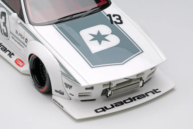 アイドロン　スカイライン　1／43 白色 アイドロン 1/43 マインズ スカイライン GT-R (BNR34) V-spec N1 2024