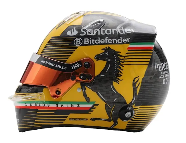 [予約] ルックスマート 1/5 ヘルメット C.サインツ イタリアGP 2024　LSHEL05