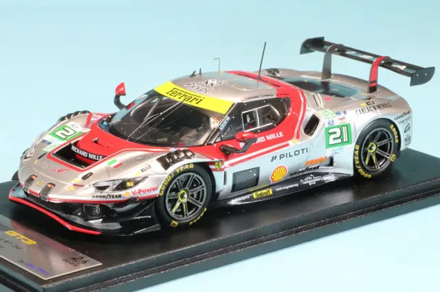 260424S　スパーク/ルックスマート 1/43 フェラーリ 296 LMGT3 No.21 ヴィスタAFコルセ ルマン 2025 LMGT3クラス 2位 F.エリオー - S.マン - A.ロヴェラ　LSLM193