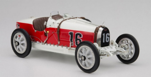 CMC 1/18 ブガッティ タイプ 35 グランプリ ナショナルカラー