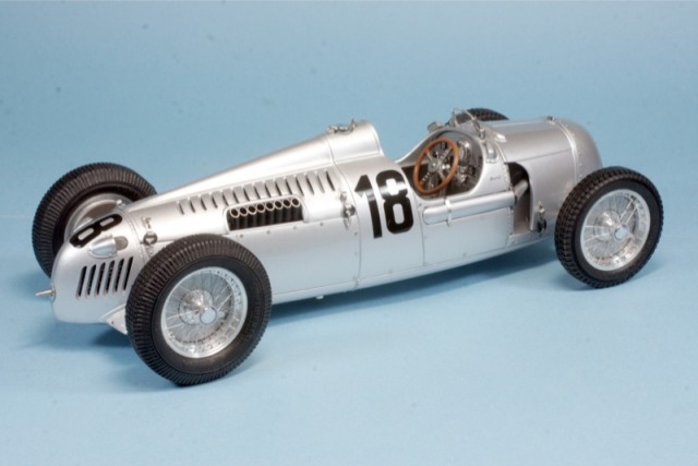 M-161 - CMC 1/18 アウトウニオン タイプC ドイツGP 1936 Winner No.18 