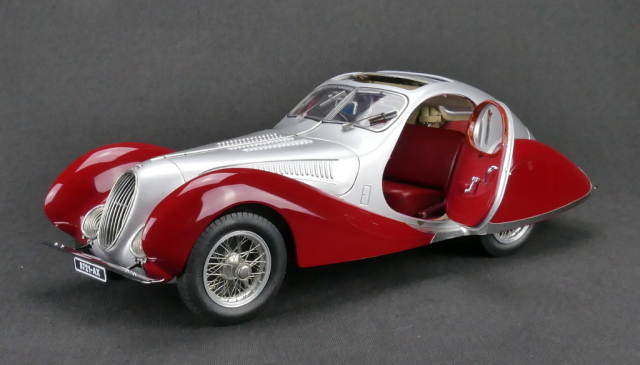 M-165 - CMC 1/18 タルボ ラーゴ クーペ T150 C-SS Figoni