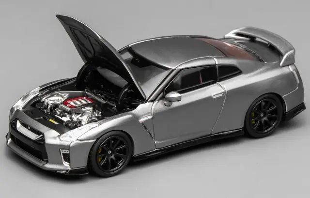 [予約] モーターヘリックス 1/64 ニッサン GT-R R35 トラックエディション エンジニアード ダークメタグレー　M63515