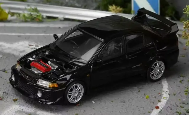 [予約] モーターヘリックス 1/64 ミツビシ ランサーエボリューションV GSR ピレネーブラックパール　M64101