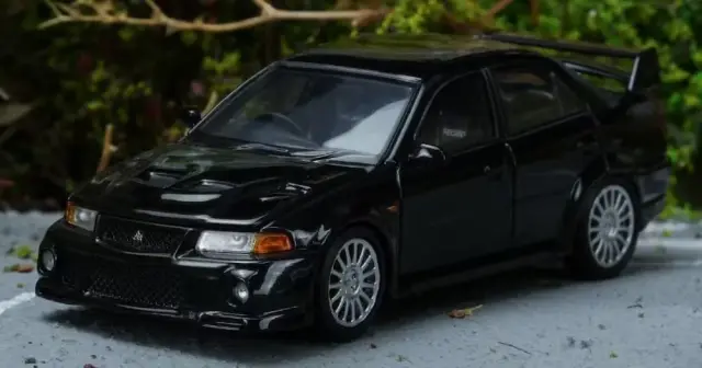 [予約] モーターヘリックス 1/64 ミツビシ ランサーエボリューションVI GSR ピレネー ブラックパール　M64201