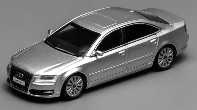 予約] モーターヘリックス 1/64 アウディ A8 (D3) 2008 後期型