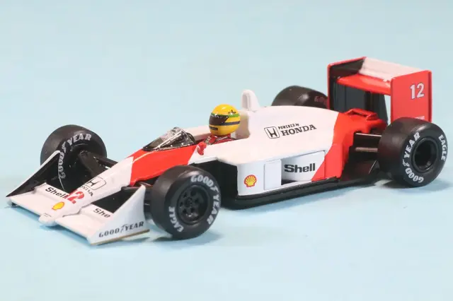 MINI-GT 1/64 マクラーレン MP4/4 日本グランプリ 1988 ウィナー  No.12 アイルトン・セナ　MGT01099-L