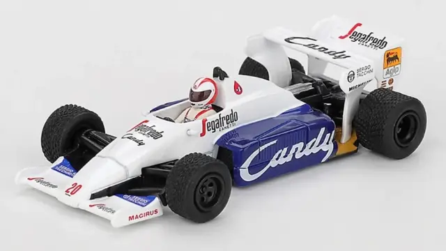レースランド特注スパーク 1/43 ポルシェ 936C 