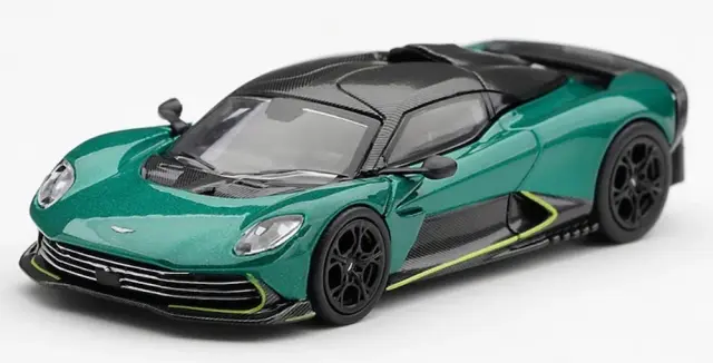 [予約] MINI-GT 1/64 アストンマーチン ヴァルハラ ポディウムグリーン (左ハンドル)　MGT01373-L