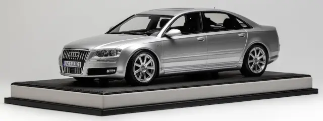 予約] モーターヘリックス 1/18 アウディ A8 L W12 2008 インパラ