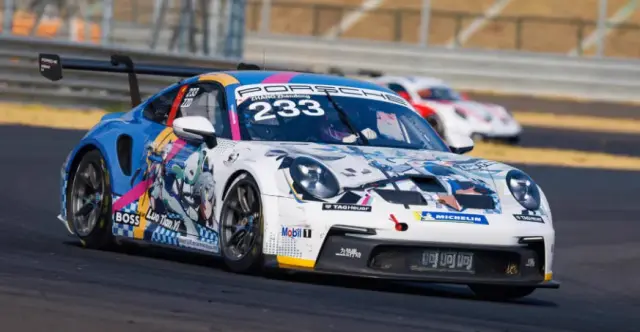 [予約] ミニチュアデカール 1/24 ポルシェ 911 GT3 洛天依（ルォ・テンイ）カレラカップ アジア 2021 No.233 フルデカール　MS24035