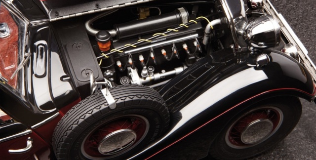 ミニカー　1/12 ホルヒ 853 1937(レッド×ブラック) [C-010] 取り寄せ] CMC 1/12 ホルヒ 853 1937 (レッド/ブラック) C-010
