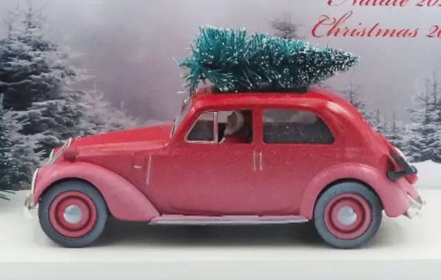 [予約] リオ 1/43 フィアット 1500 クリスマスエディション 2025 サンタクロース フィギュア付　RIO4773/P