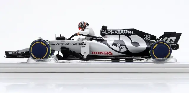 スパーク　海外別注限定品　1/43 AT01 角田裕毅 20年イモラテスト 海外ショップ特注スパーク 1/43 アルファタウリ AT01 イモラ