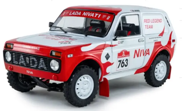 [予約] ソリド 1/18 ラーダ ニーヴァ ダカール クラシック 2022 No.763　S1807308