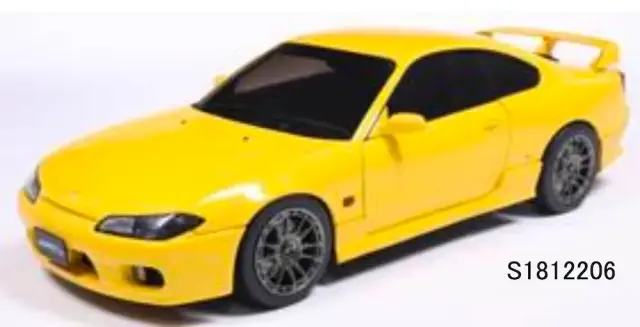 予約] ソリド 1/18 ポルシェ 911 GT3 RS トリビュート カレラRS