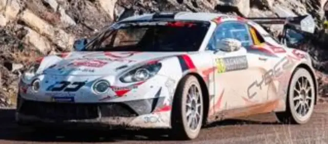 往年のラリー車 アルピーヌ ルノー A110 イタリア製 1/16 モンテカルロ 名車が厳寒のモンテに集う│伝説のラリーカーアルピーヌA110が