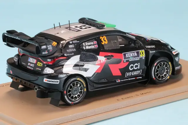 スパーク 1/43 トヨタ GR ヤリス Rally1 No.33 トヨタ ガズー