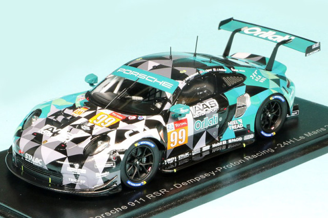 スパーク 1/43 ポルシェ 911 GT1 ストリートVer. 1998 ホワイト