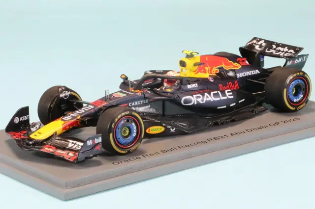 260623 スパーク 1/43 レッドブル RB21 アブダビGP 2025 角田裕毅 S8680