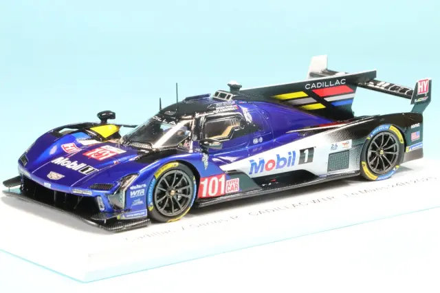 スパーク 1/43 キャデラック Vシリーズ.R No.101 CADILLAC WTR Le Mans 24H 202R. Taylor - J. Taylor - F. Albuquerque　S9270
