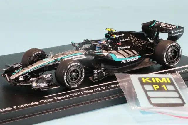 スパーク 1/43 メルセデス-AMG ペトロナス フォーミュラワン チーム W17 No.12 ウィナー 中国GP 2026 キミ・アントネッリ F1初優勝モデル S9381