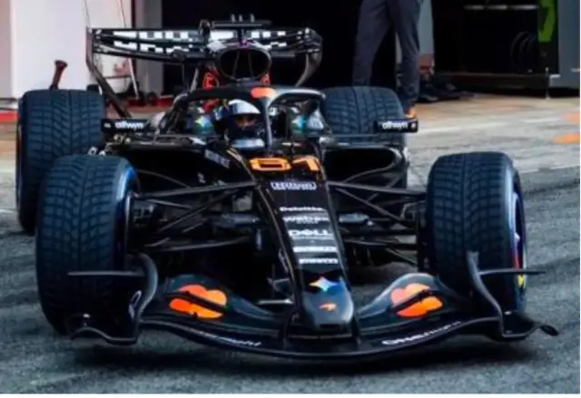 [予約] スパーク 1/43 マクラーレン マスターカード フォーミュラ1チーム MCL40 バルセロナ プレシーズン シェイクダウン 2026 オスカー・ピアストリ　S9393