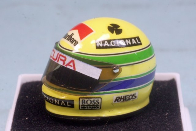 アイルトンセナ1/12 アイルトンセナ1/12 アイルトン・セナ 1:12 スケール