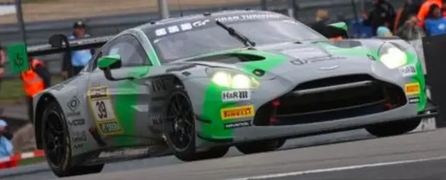 [予約] スパーク 1/43 アストンマーティン ヴァンテージ AMR GT3 EVO No.39 Walkenhorst Motorsport 24H ニュルブルクリンク 2026 H. ヴァルケンホルスト - A. ブッカート - N. ハントケ - M. ヤンセン　SG1063