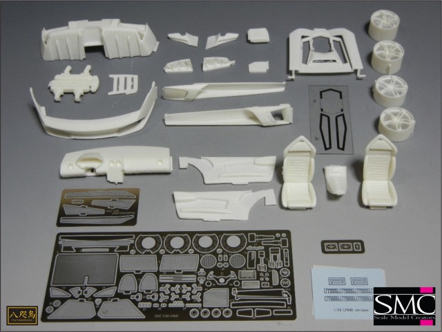 SMC 1/24 ヴェルサーチ ランボルギーニ ムルシェラゴ LP640 ロードスター トランスキット　SMC-TK109