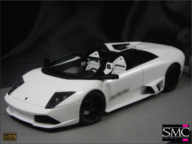 SMC 1/24 ヴェルサーチ ランボルギーニ ムルシェラゴ LP640