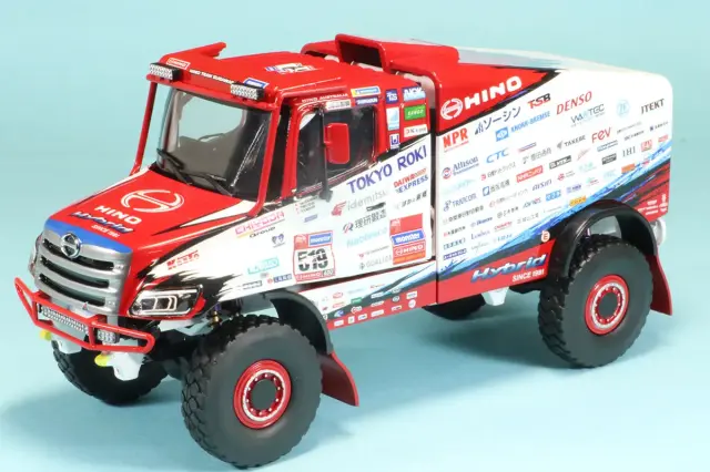 日野ヒューテック 1/43 HINO 600シリーズ ハイブリッド 2023 ダカールラリー SP-196