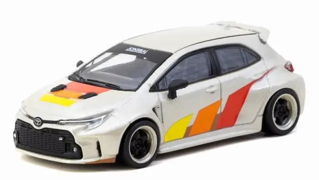 [予約] ターマック 1/64 トヨタ GRカローラ ワイドボディ ベージュ　T64G-063-BE