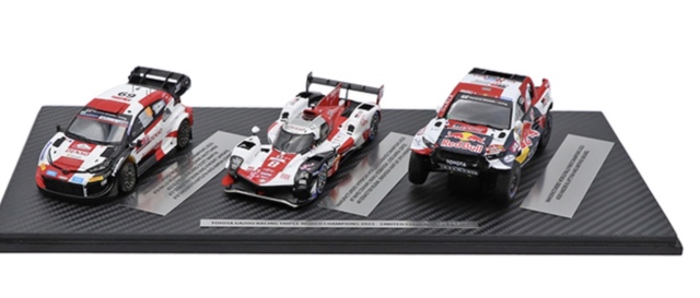 ガズーレーシング別注スパーク 1/43 2023 トリプルチャンピオン 3台