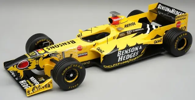 F1　Buzzin' Hornets 1:18 ミニカー Hot Wheels Racing EJ10 Buzzin Hornets Jordan #5 1/18 Launch