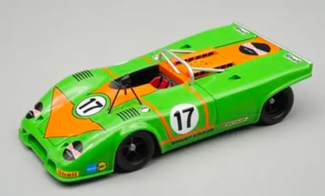 ロム特注スパーク 1/43 ポルシェ 956 WEC ジャパン 1982 No.1 ウィナー