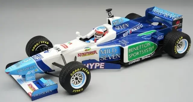 [予約] テクノモデル 1/18 ベネトン B196 イギリスGP 1996 No.3 ジャン・アレジ レインタイヤ車 ドライバーフィギュア付き　　TMD18-423A