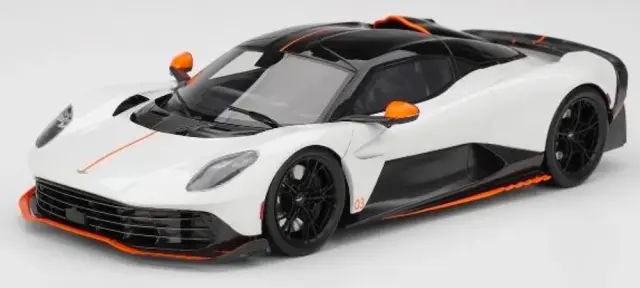 [予約] トゥルースケール/トップスピード 1/18 アストンマーチン ヴァルハラ ルーナーホワイト　TS0711