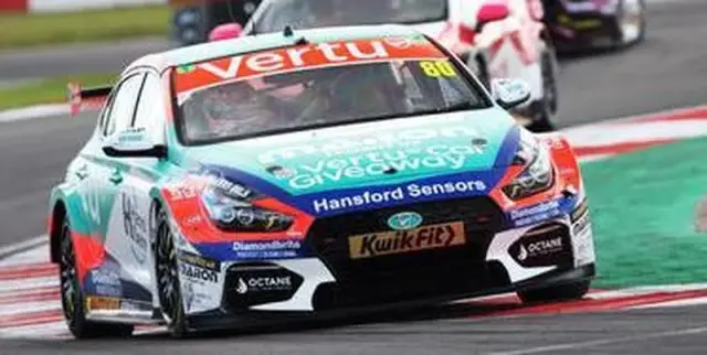 [予約] スパーク 1/43 チーム ヴェルトゥ No.80 ヒュンダイ i30N ファストバック BTCC 2026 トム・イングラム　UK055