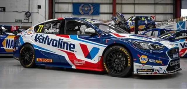 [予約] スパーク1/43 NAPAレーシングUK No.77 フォード フォーカス チタニウム BTCC ドニントンパークGP サム・オズボーン　UK073