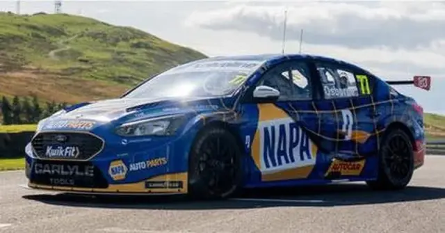 [予約] スパーク1/43 NAPAレーシングUK No.77 フォード フォーカス チタニウム BTCC ノックヒル レース・アゲインスト・デメンチア サム・オズボーン　UK076