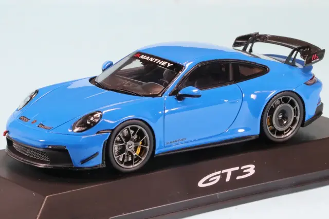 ポルシェディーラー特注スパーク 1/43 ポルシェ 911 GT3 RS マンタイキット ブルー WAP0203020TGT3