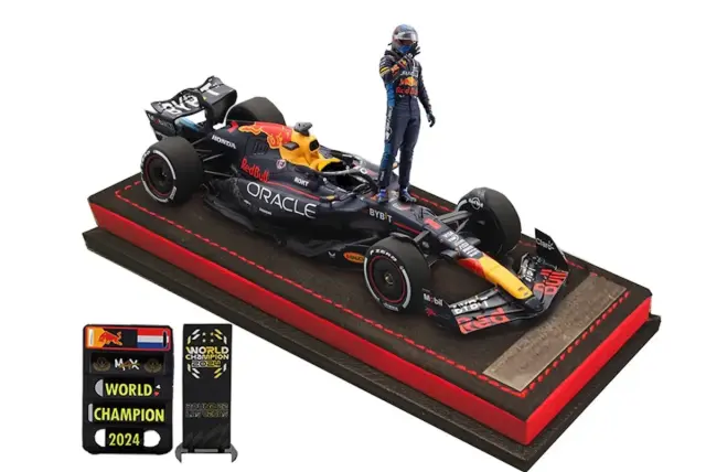 [予約] 海外ショップ特注スパーク レッドブル RB20 ラスベガスGP 2024 M.フェルスタッペン 4th time Champion　WS024