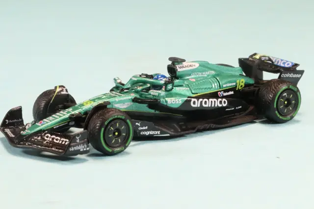 スパーク 1/64 アストンマーチン AMR25 No.18 2025 オーストラリGP 6位 L.ストロール　Y436
