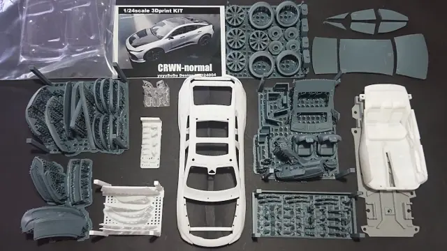 yuyuSuSuデザイン 1/24 3Dプリントキット トヨタ クラウン クロスオーバー ノーマル仕様 YSD2404