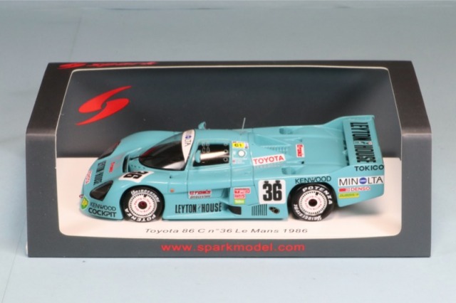 ROMU86CS2352 - ロム独占再生産特注スパーク 1/43 トヨタ 86C  
