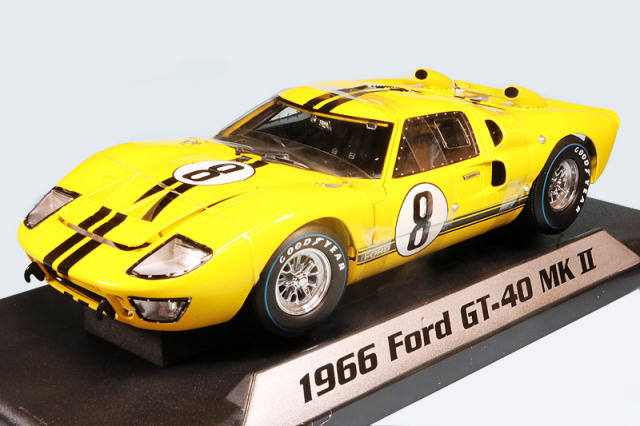 スパーク 1/18 フォード GT40 Mk.2 ルマン 1969 No.6 ウィナー
